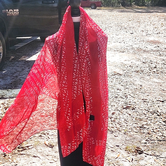 Armani exchange RED Shawl / Scarf - Picture 7 of 7